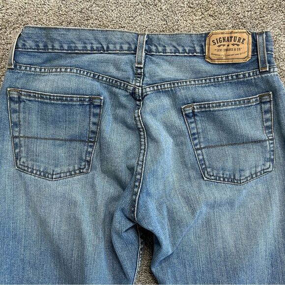 Levi’s Signature MidRise Bootcut Jeans size 14 - Picture 5 of 13
